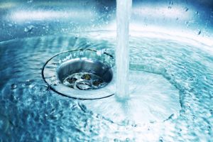 ATO Unico Regionale: Pd e Destra portano avanti lo stesso progetto di privatizzazione dell’acqua