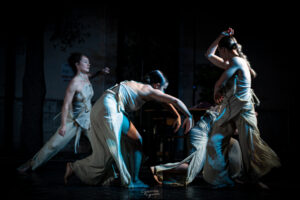 Il 22 agosto al Belvedere di Bracciano “Fata – La danza degli elementi” per il Festival Dancescreen in The Land 2025